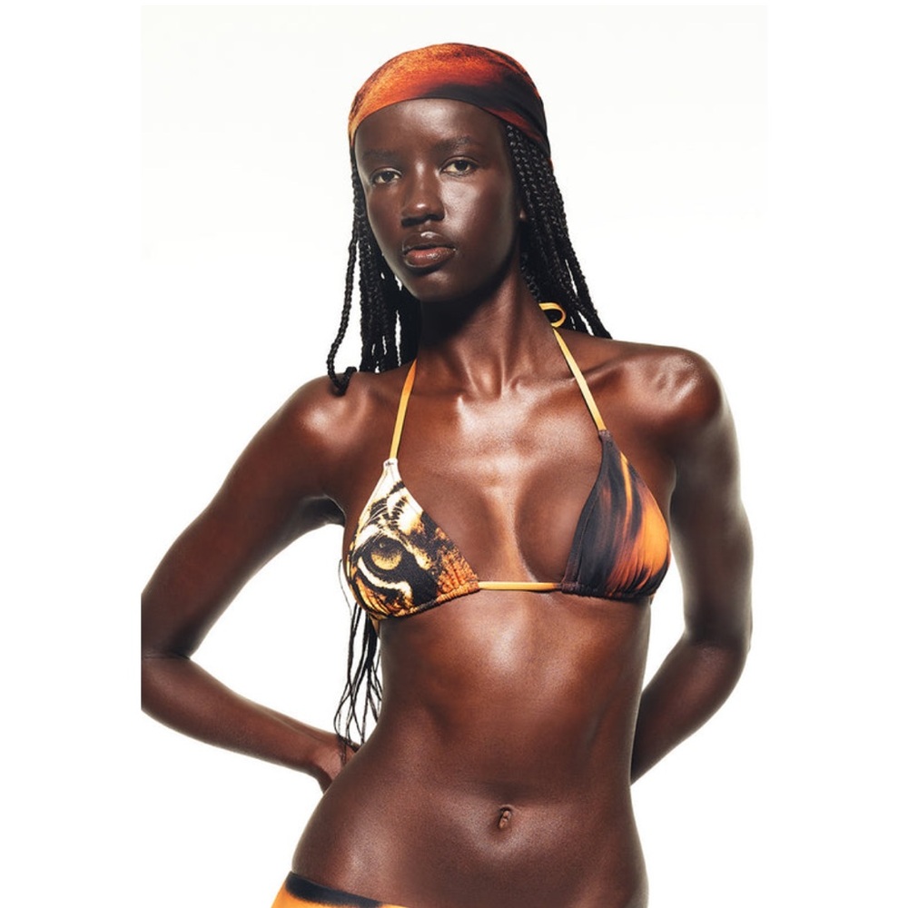 NWT [SOLD OUT] SKIMS x Roberto Cavalli Triangle Bikini Top